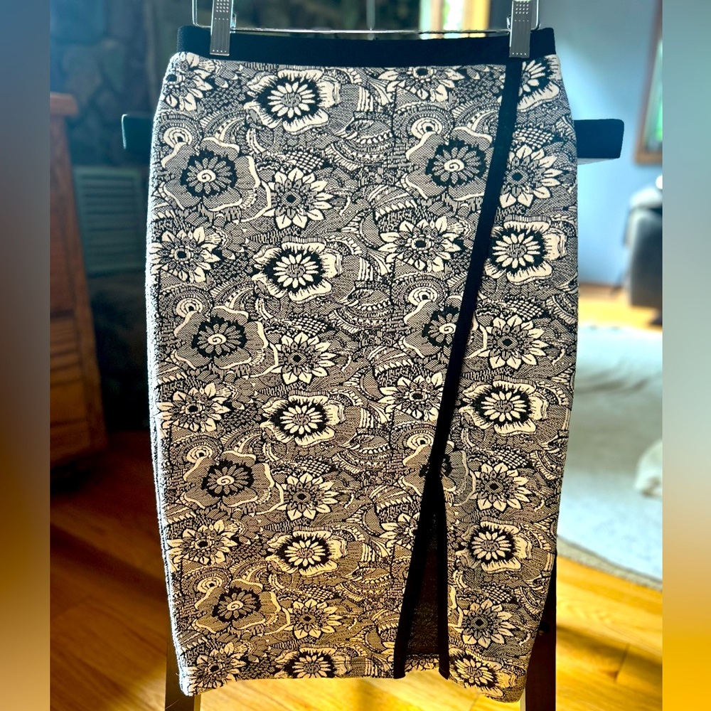 Chances R floral pencil skirt, black and white, small